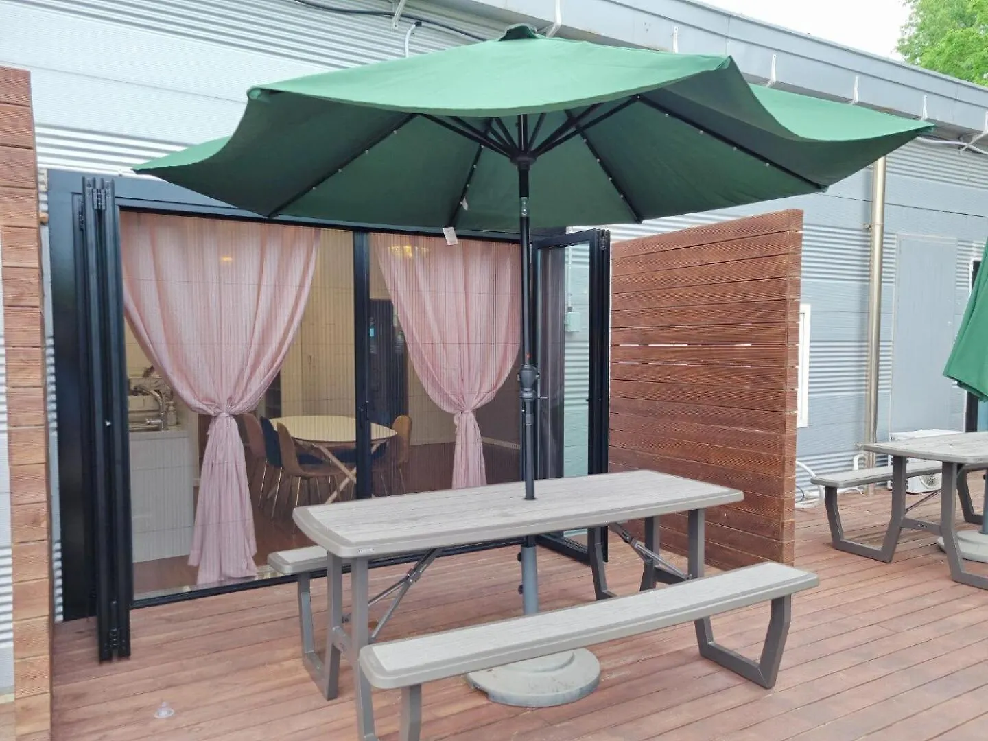 Guest house Forest Caravan Pension Incheon