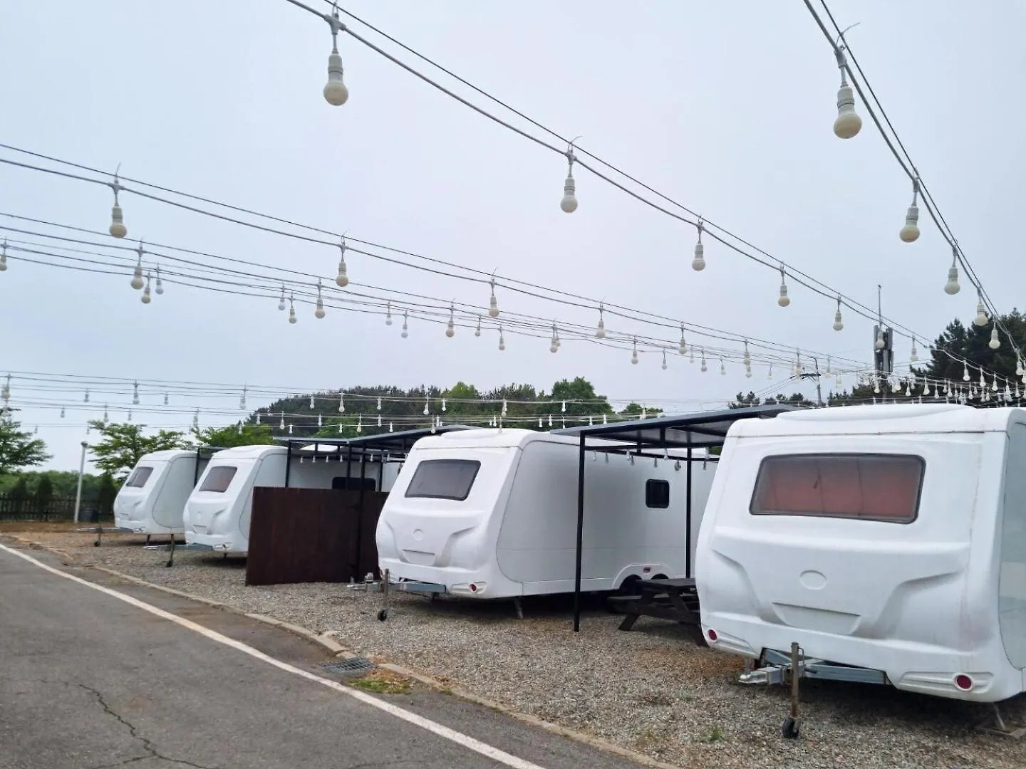 Forest Caravan Pension Incheon Guest house