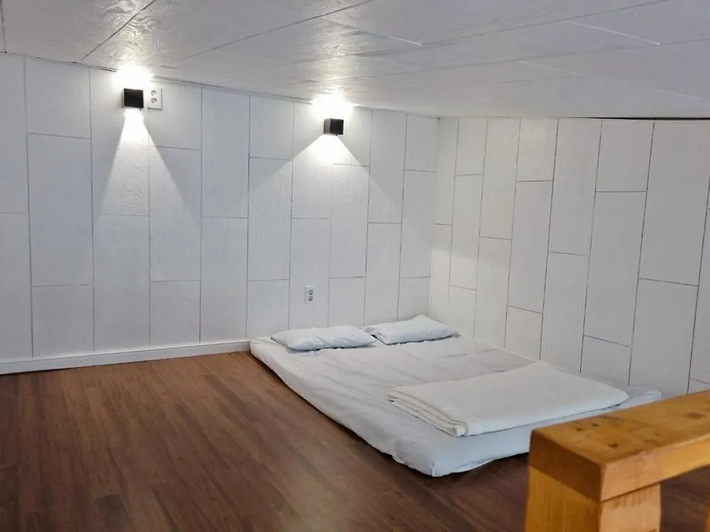 Forest Caravan Pension Incheon