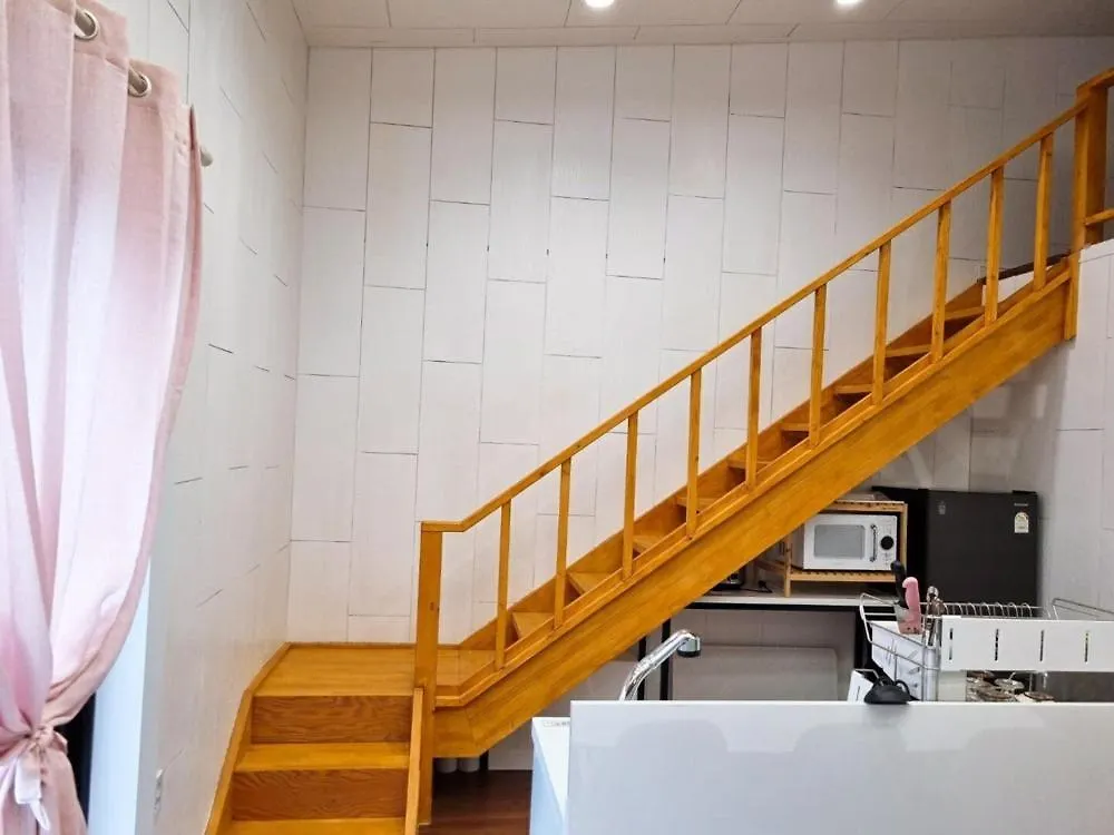 Guest house Forest Caravan Pension Incheon